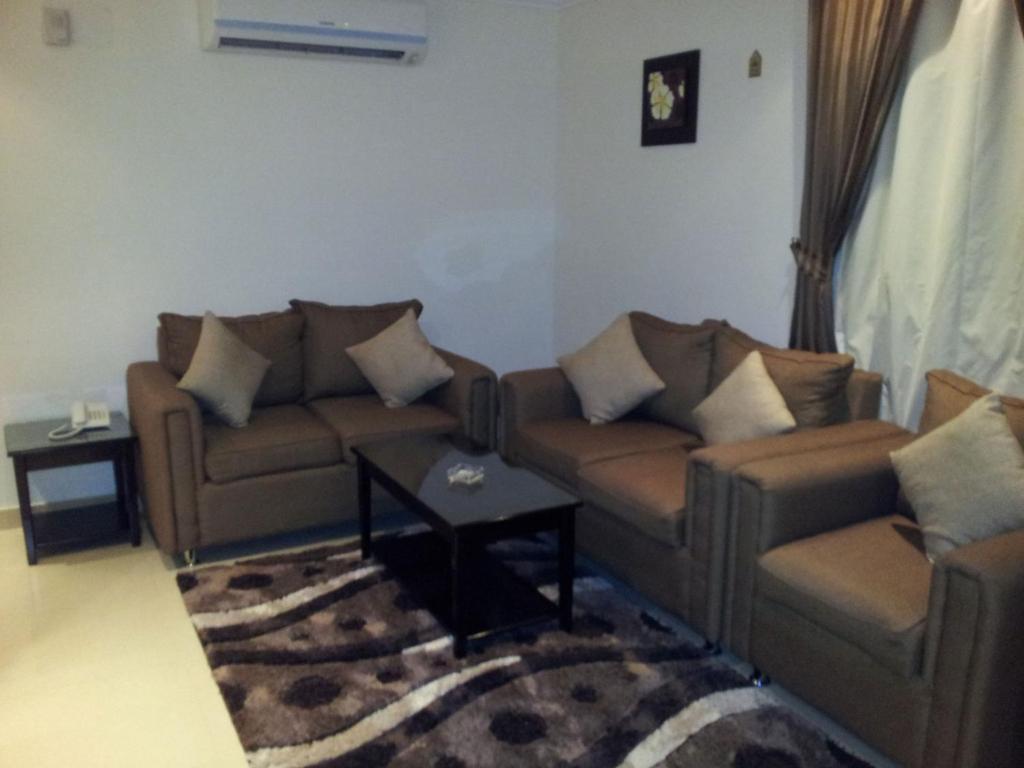 Dorar Darea Serviced Apartments - Al Malqa Riad Habitación foto